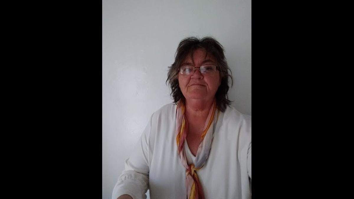 Bonnie Carver