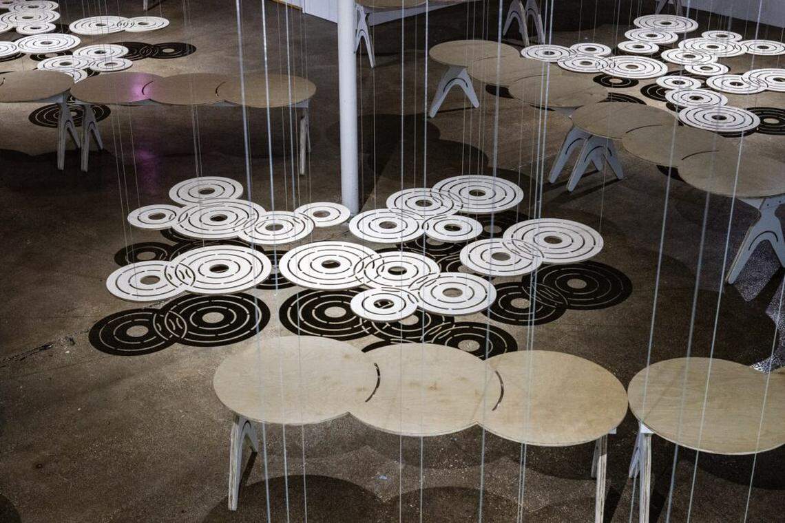 This is art that should be touched. The hanging sculptures are meant to be activated interacting with what is happening in the room in the site-specific installation “Bare Tool” (“Herramienta desnuda”).