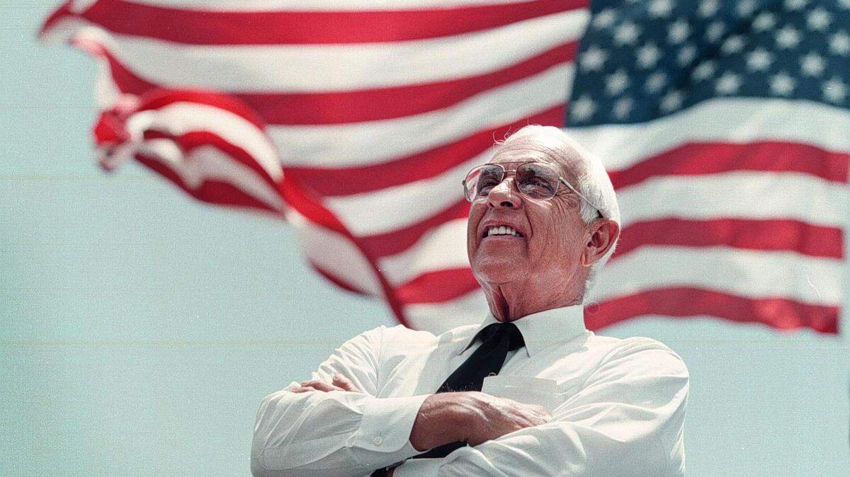 Eugenio Rolando Martínez, one of the five Watergate burglars, is shown in 1996 in Miami. Martínez died Jan. 30 at 98.