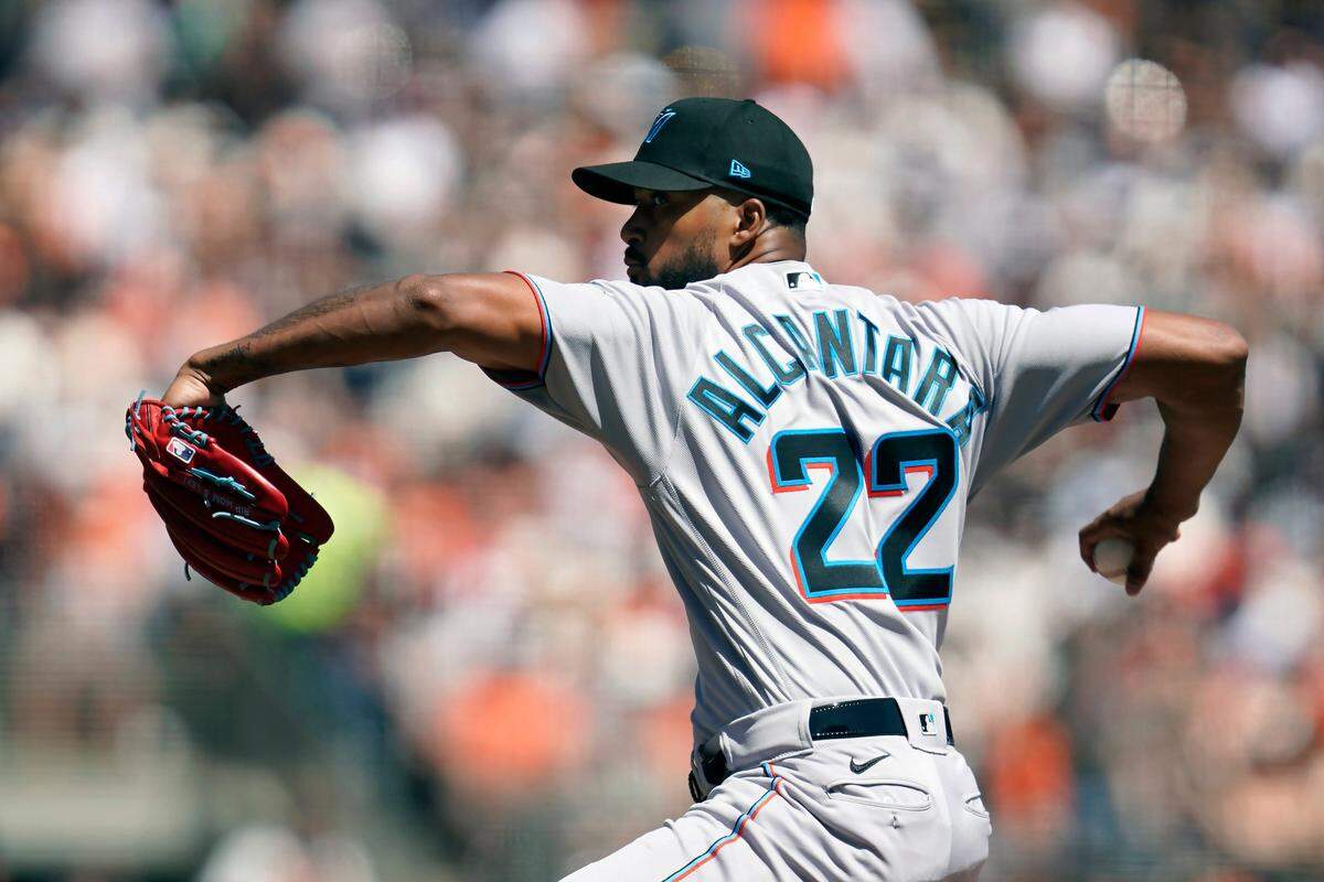 Miami Marlins’ Sandy Alcantara pitches against the San Francisco Giants during the first inning of a baseball game in San Francisco, Friday, April 8, 2022. (AP Photo/Eric Risberg)