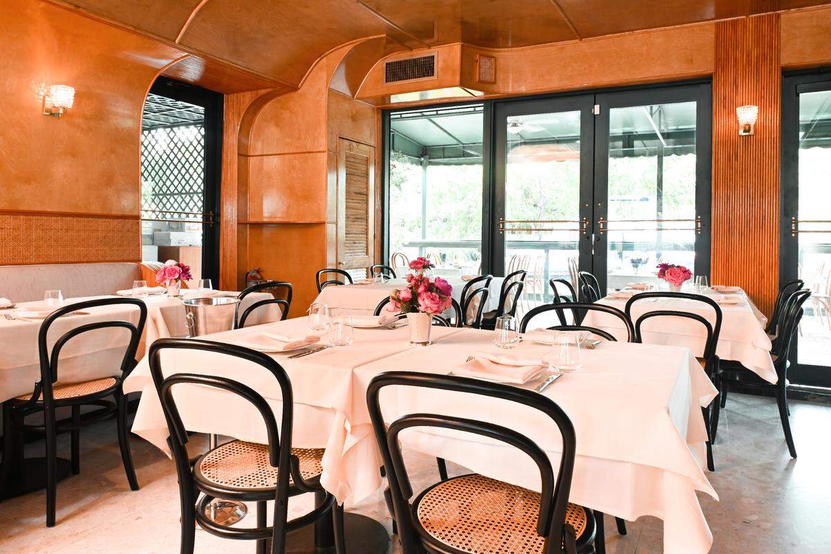 At San Lorenzo Italian restaurant in Miami, you have one choice to make: Meat or fish?