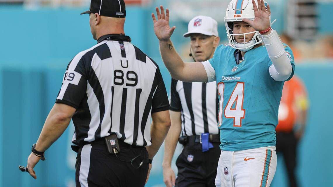 Dolphins QB coach sizes up what’s behind Willis. And more from assistant coaches