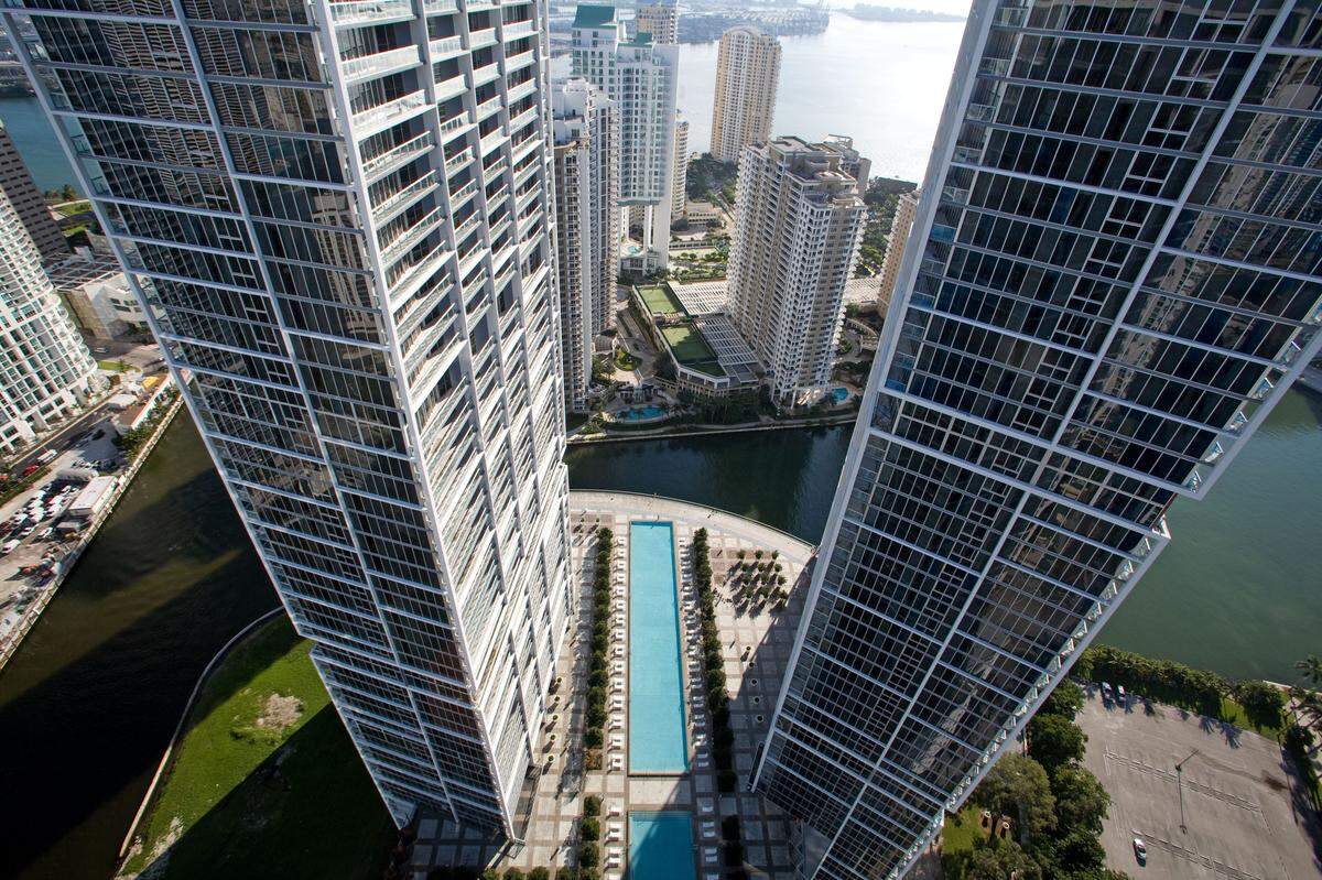 Icon Brickell for related group