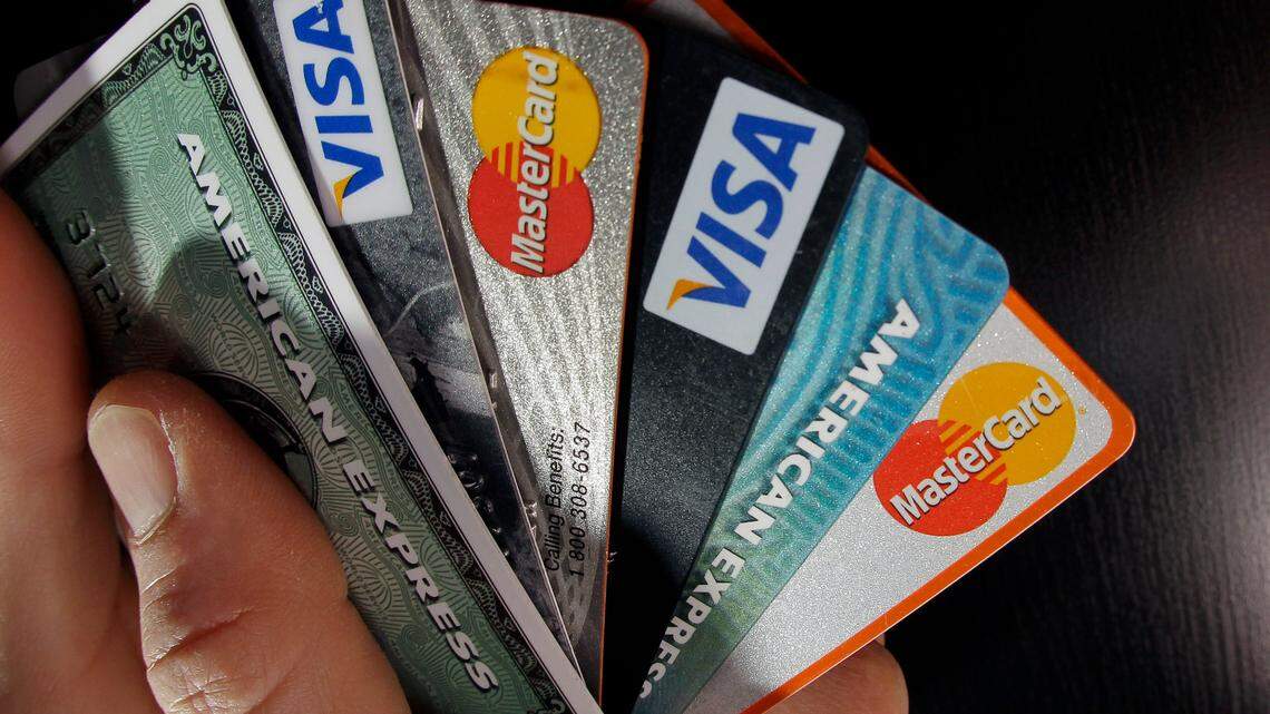 A man paid USPS mail carriers to steal over 1,000 credit cards from customers in New York and Virginia, the Manhattan district attorney’s office said.