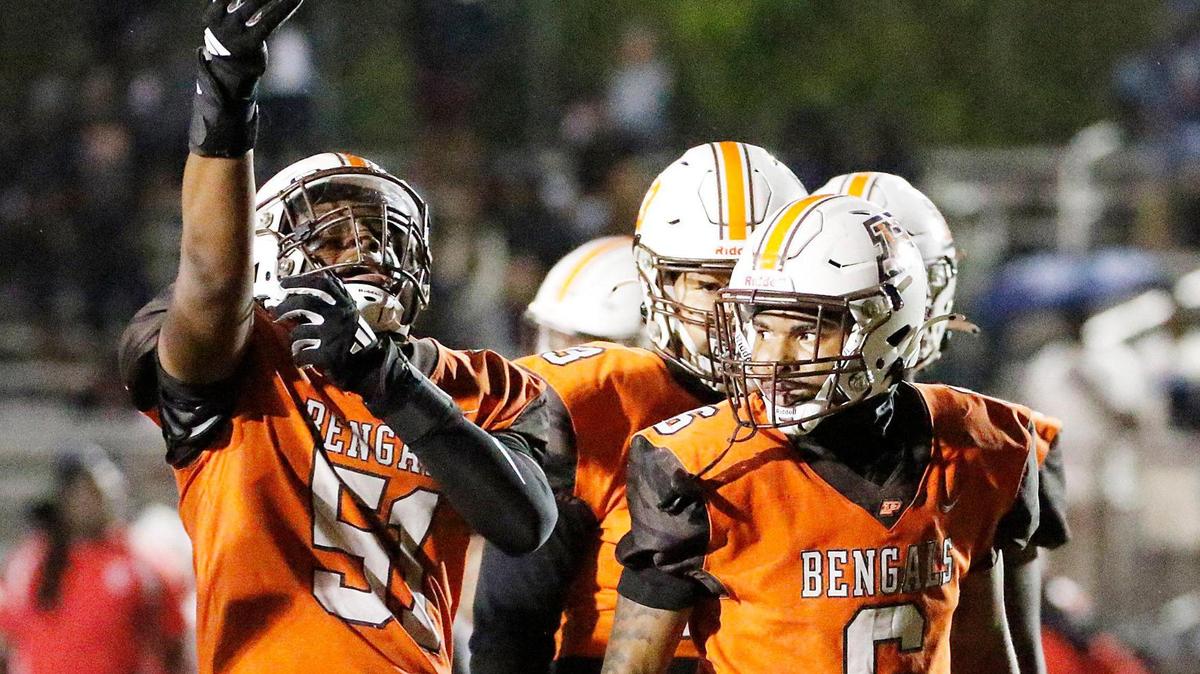 Piper Bengals celebrate a touchdown against Plantation Colonels during football game on Friday, October 18, 2024 at Piper HS in Sunrise. Andrew Uloza / for Miami Herald