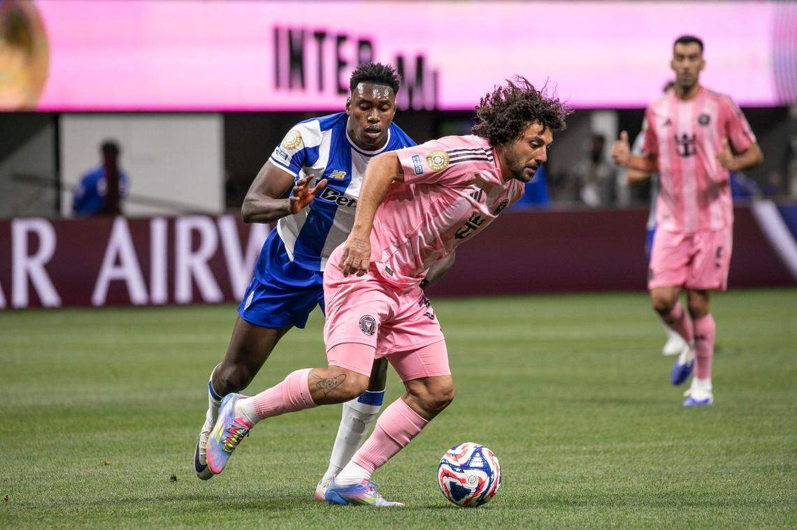 Inter Miami CF defender Maximiliano Falcon (37) and FC Porto forward Samu Aghehowa (9) battle for the ball during the first half of the FIFA Club World Cup match at Mercedes-Benz Stadium in Atlanta, Georgia on June 19th, 2025. (Photo by Kindell Buchanan/Sipa USA)