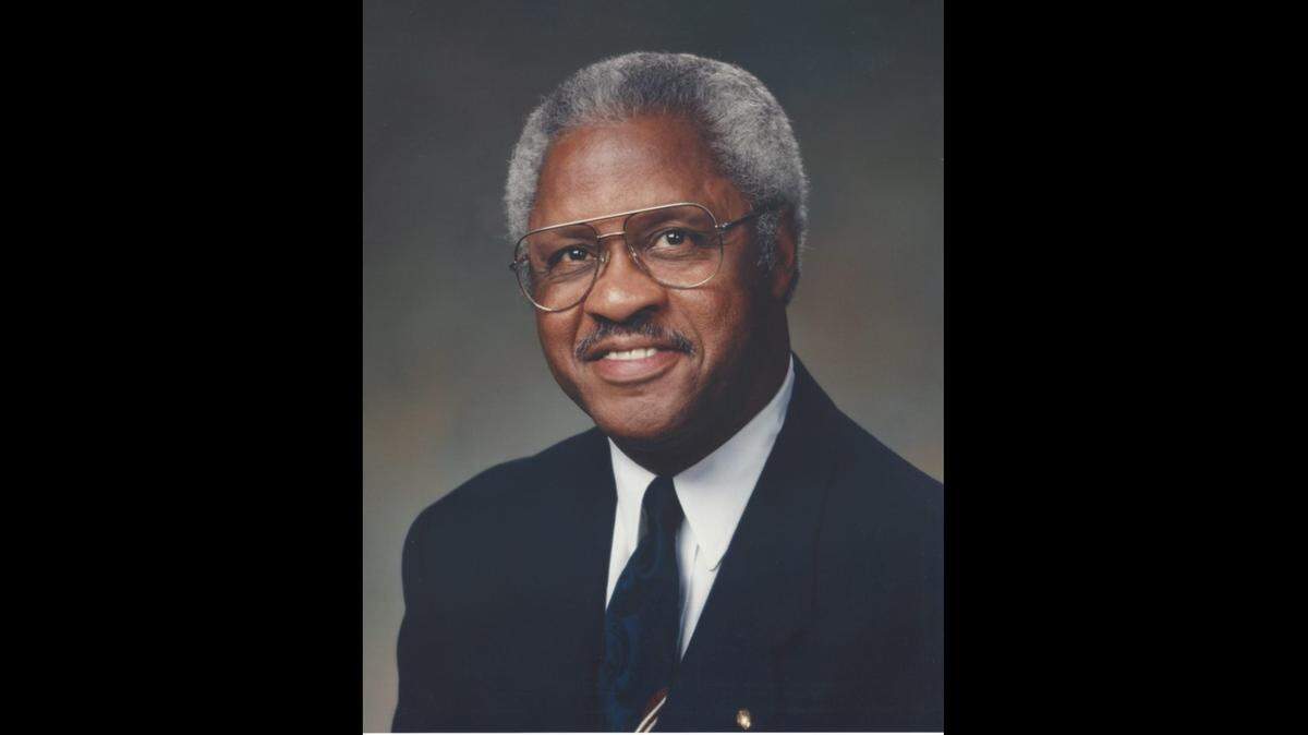 Albert Dotson Sr., the community leader and trailblazing business man, died Saturday at the age of 83.