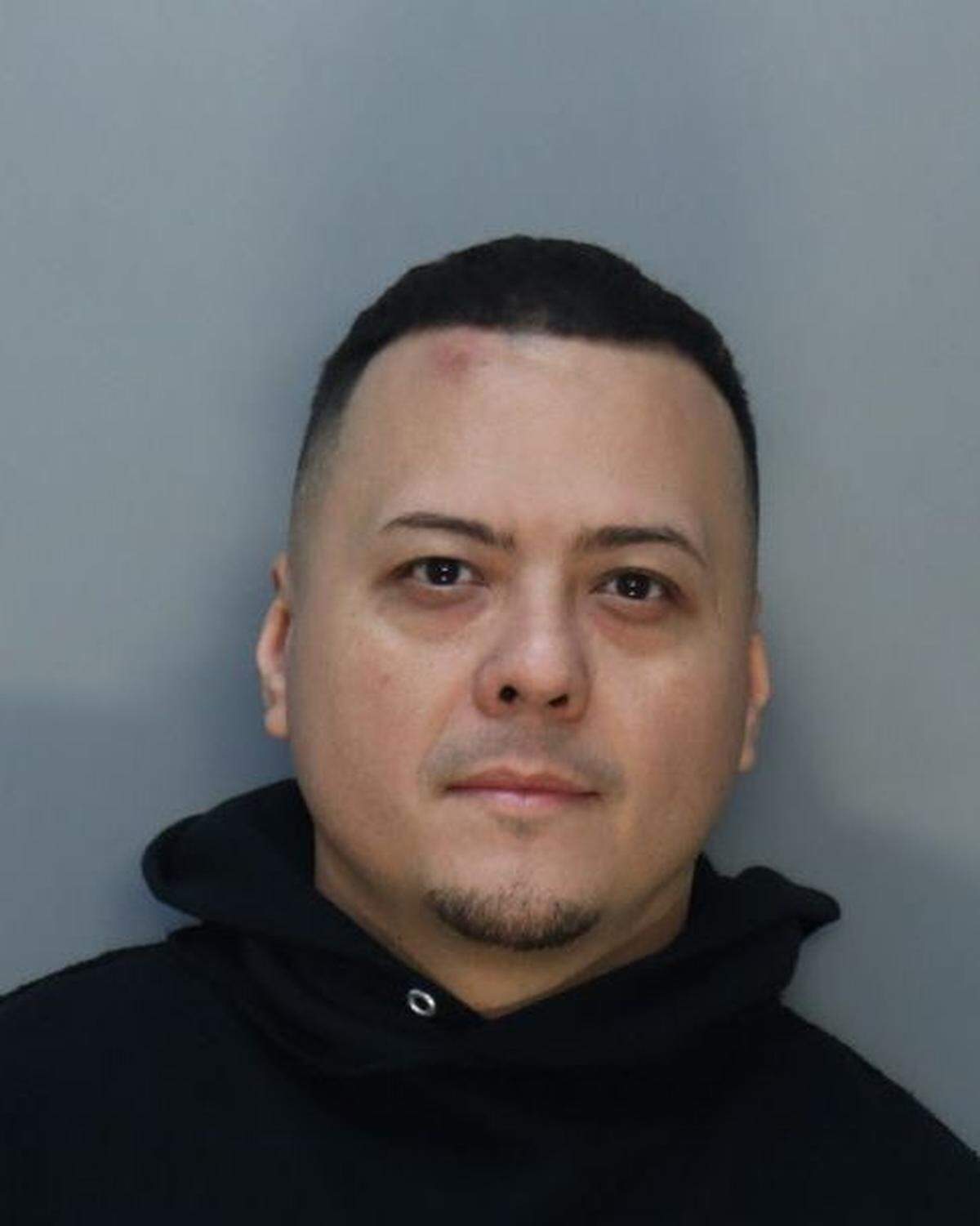 Francisco Melo, 36.