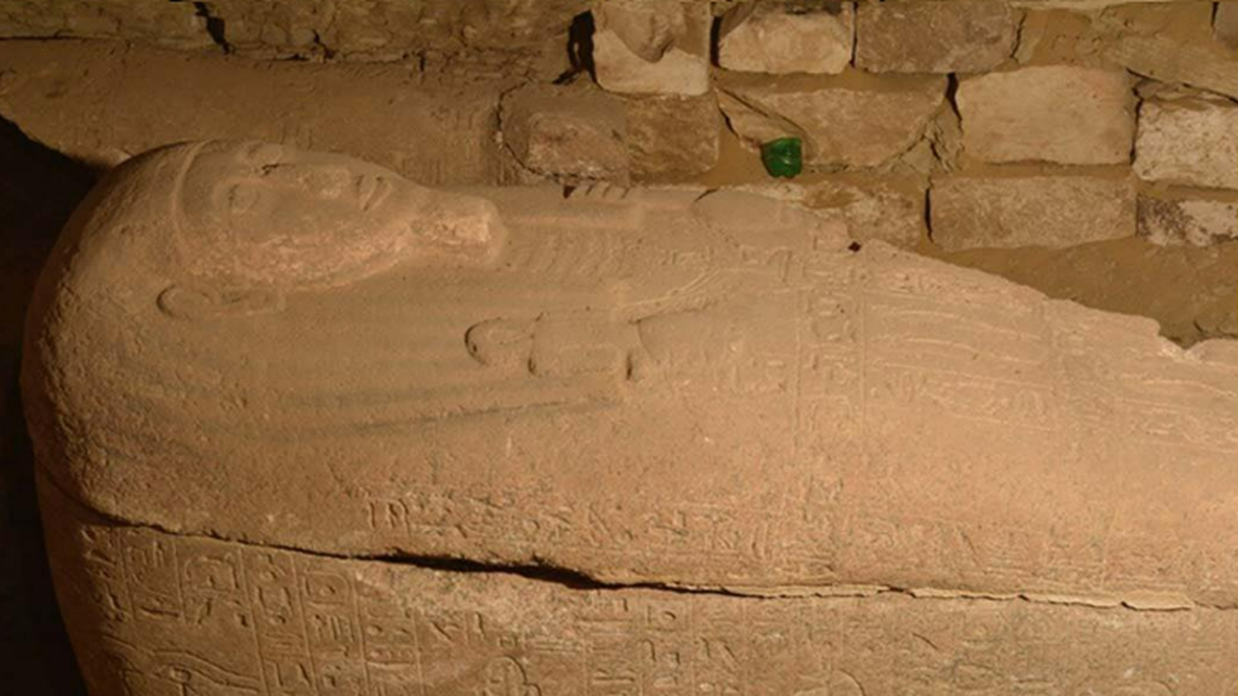 Archeologists at Saqqara discovered the pink granite sarcophagus of Ptah-im-wea, high-ranking official and treasurer of Ramses II, in Egypt.