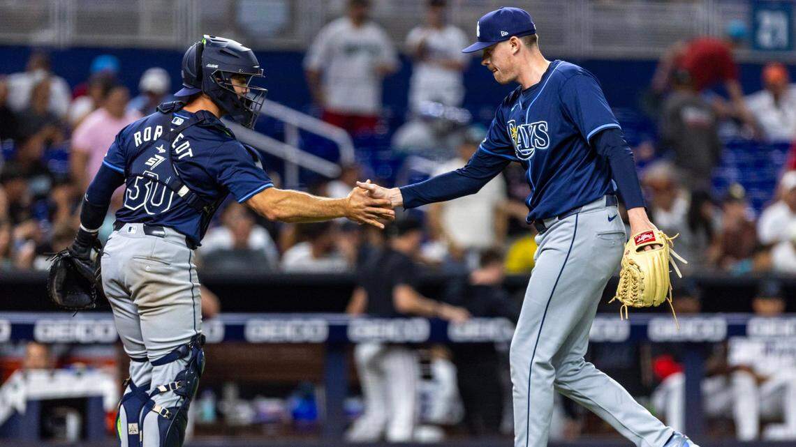 Miami Marlins left fielder Christian Yelich placed on disabled list | Miami  Herald