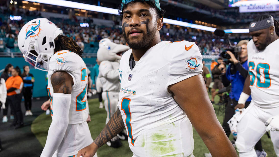 Miami Dolphins teased, fans dared dream, then the crash. Now, do Fins have any fight left? | Opinion