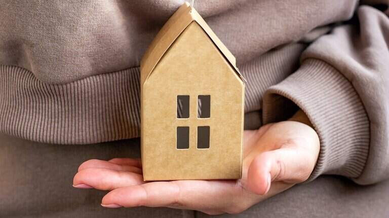 Some real estate agents go down the wrong path. Note the signs that could be trouble