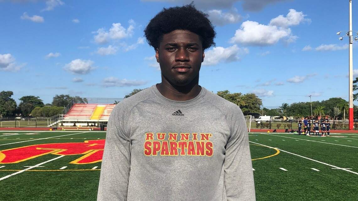Where Canes stand with 2022 football recruiting class. Updates on commitments and targets