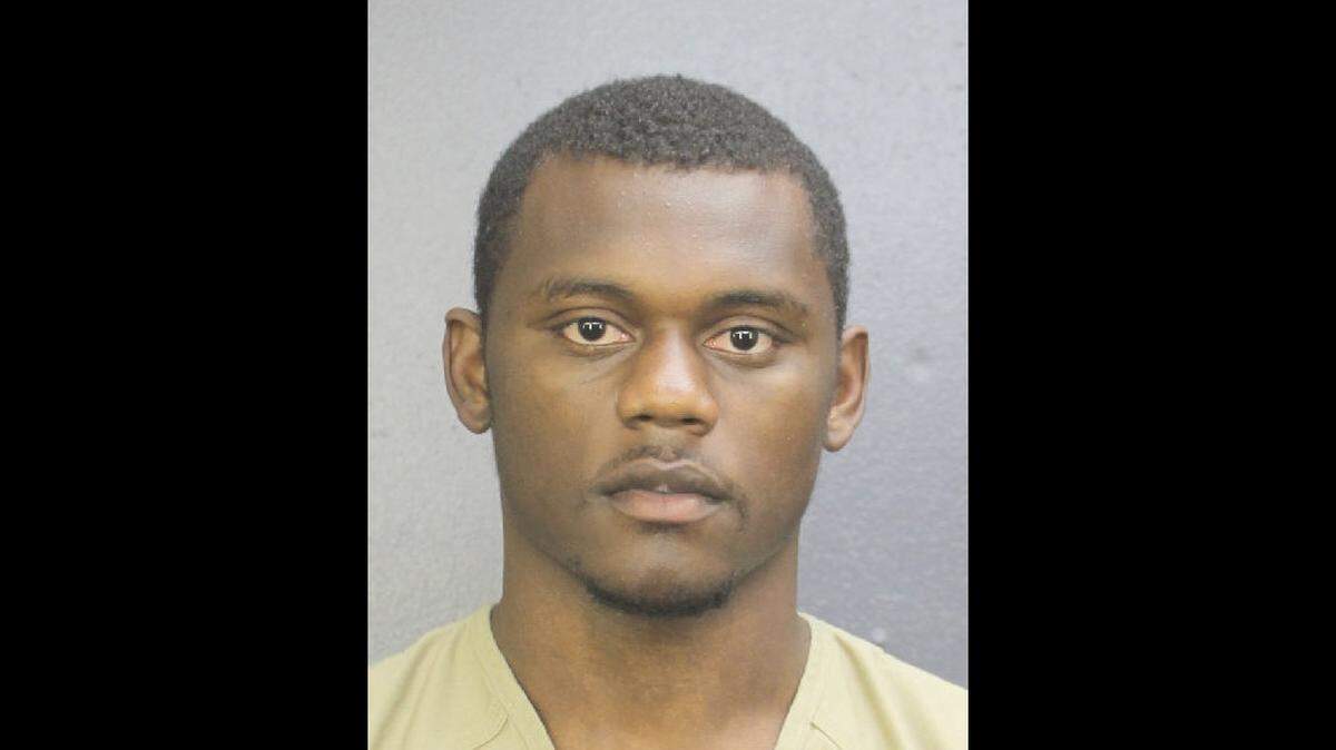 The Broward State Attorney this month filed robbery charges against New York Giants player Deandre Baker.&nbsp;