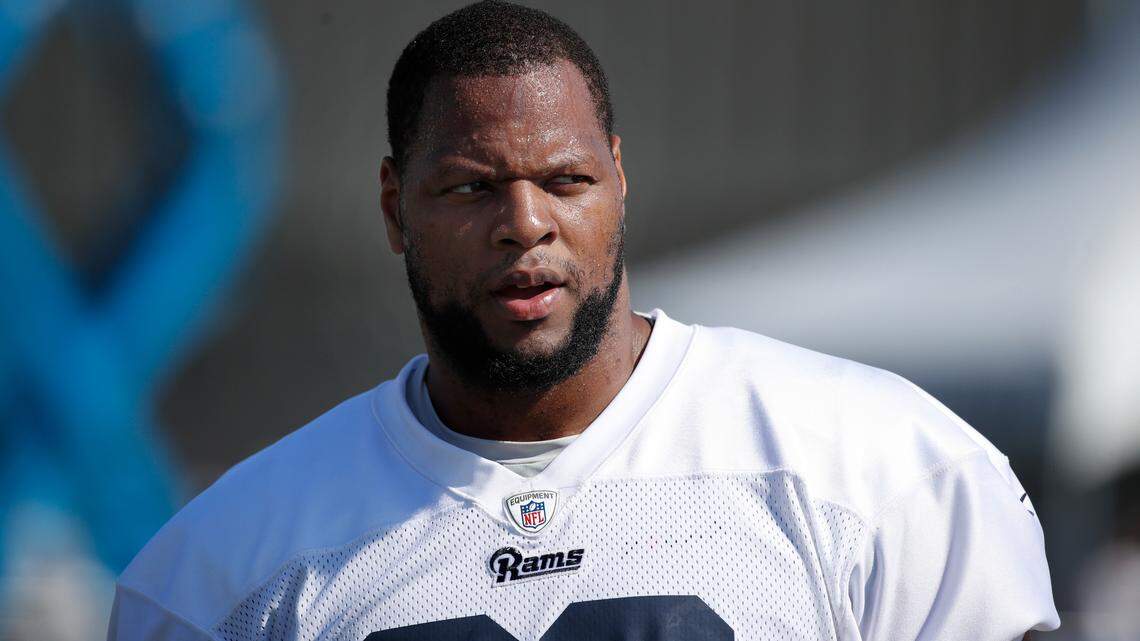 Ndamukong Suh mocked the Dolphins’ defense after his ex-teammates allowed a long touchdown run to the Panthers.