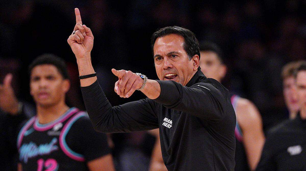 Head Coach Erik Spoelstra of the Miami Heat gestures for a replay review in the first half at Madison Square Garden on December 21, 2025 in New York City.