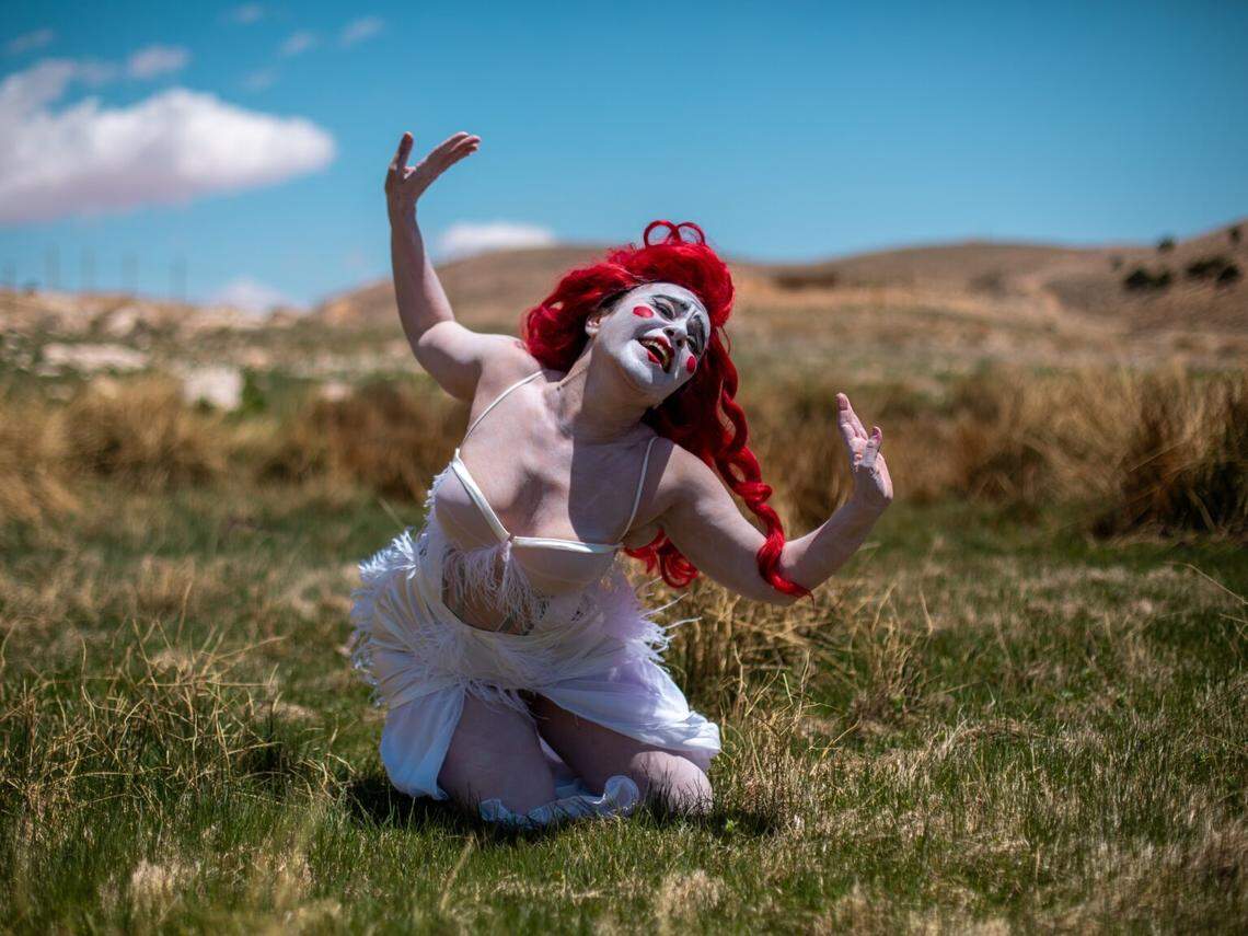 In an 8-minute film, “The Rooster,” filmmakers Rolly Dib and Chadi Younes bring to life Nizar Qabbani’s poem “AL Deek” on Program 1 of the Official Selections and Invited Short Films at PAMM at noon on Saturday, Jan. 25. 