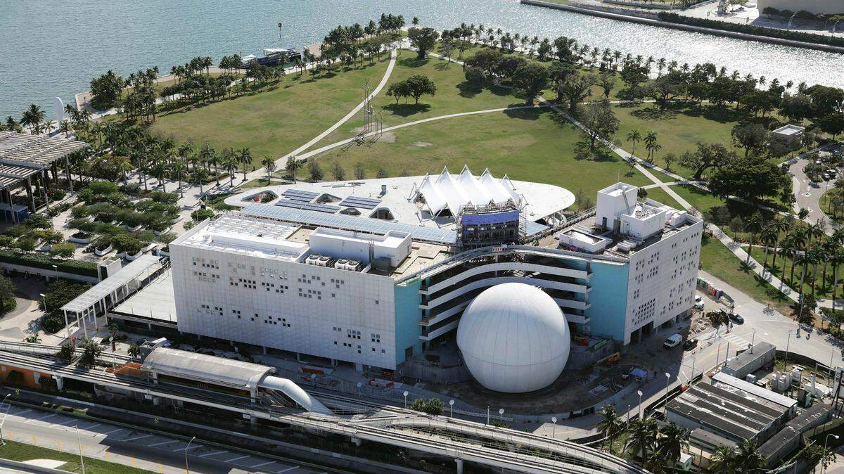 Aerial view of Museum Park, now renamed Maurice A. Ferre Park.