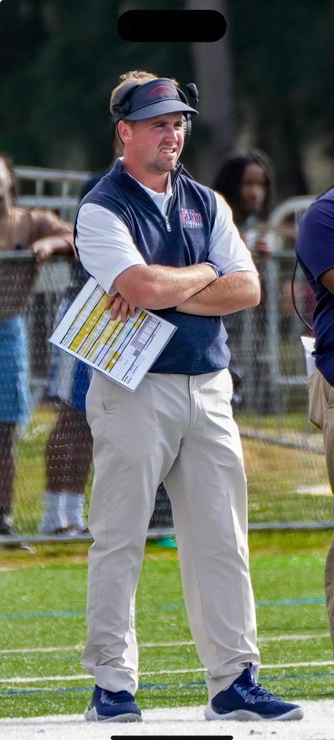 Drew Davis, the son of former Miami and FIU coach, Butch Davis, was promoted to head coach at St. Thomas University this week.