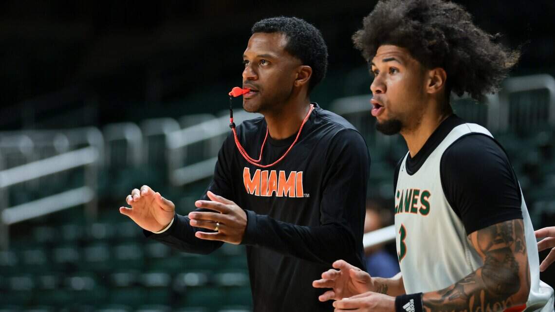 Buzz around UM football team energizes men’s, women’s basketball teams