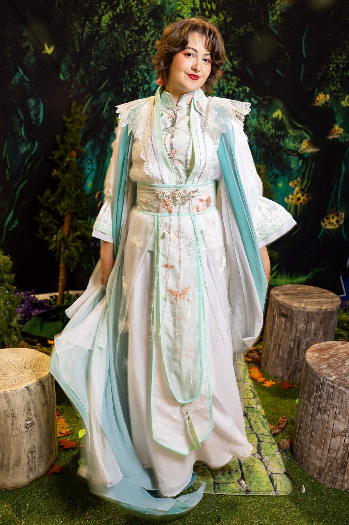 Alondra Rodriguez as Wind Master from 'Heaven Official’s Blessing' at Florida Supercon.