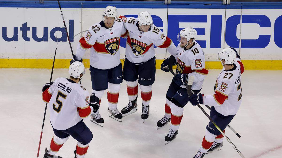 May 30, 2024; New York, New York, USA; Florida Panthers center Anton Lundell (15) celebrates his goal against the New York Rangers with teammates during the third period of game five of the Eastern Conference Final of the 2024 Stanley Cup Playoffs at Madison Square Garden.