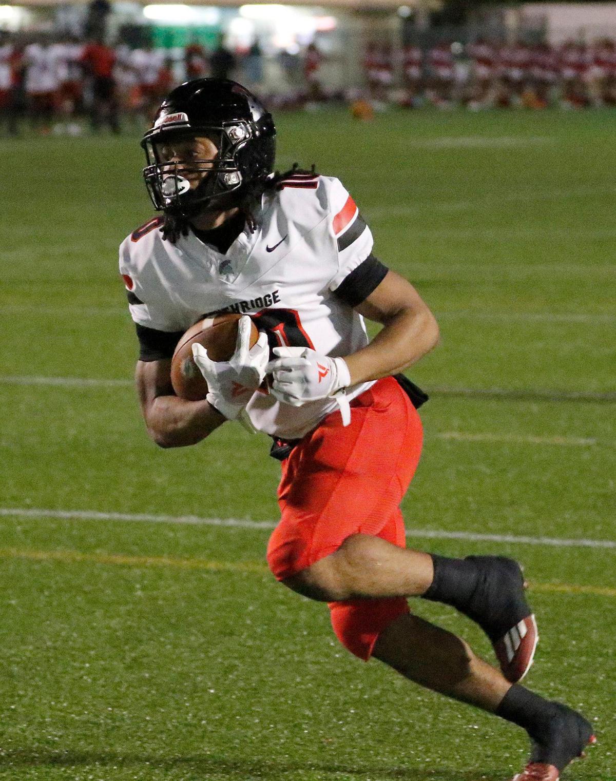 Southridge Spartans running back Mehki Bethel (10) scores a touchdown against Hialeah Thoroughbreds during the first round playoff football game on Friday, November 10, 2023 at Ted Hendricks Stadium in Hialeah. Andrew Uloza / for Miami Herald