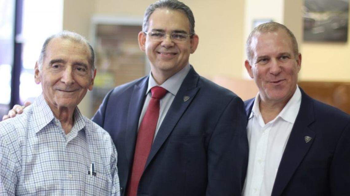 Manuel “Manolo” Villamañan, left, with Oliver Mayoral, General Manager of South Motors Infiniti, center; and Jonathan Chariff, CEO South Motors Group.