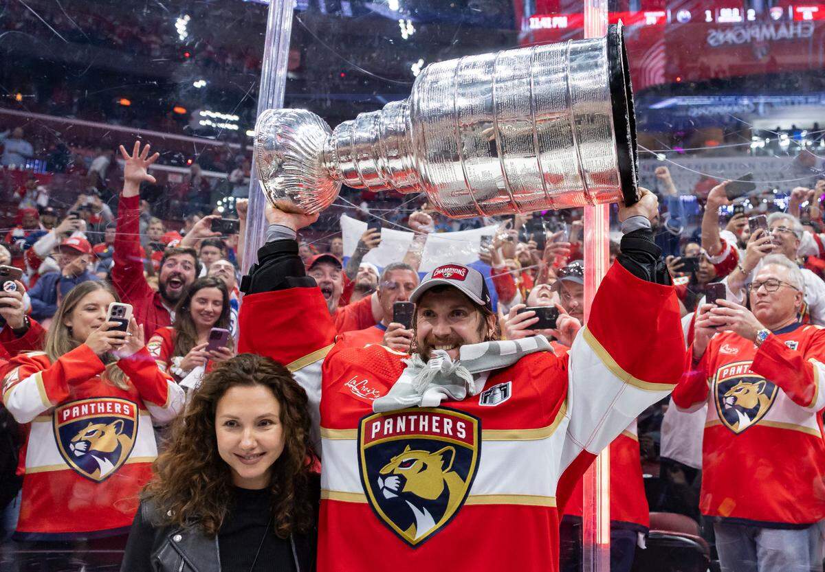Florida Panthers goaltender Sergei Bobrovsky (72) lifts the Stanley Cup after defeating the Edmonton Oilers in Game 7 of the Stanley Cup Final at Amerant Bank Arena on Monday, June 24, 2024, in Sunrise, Fla.