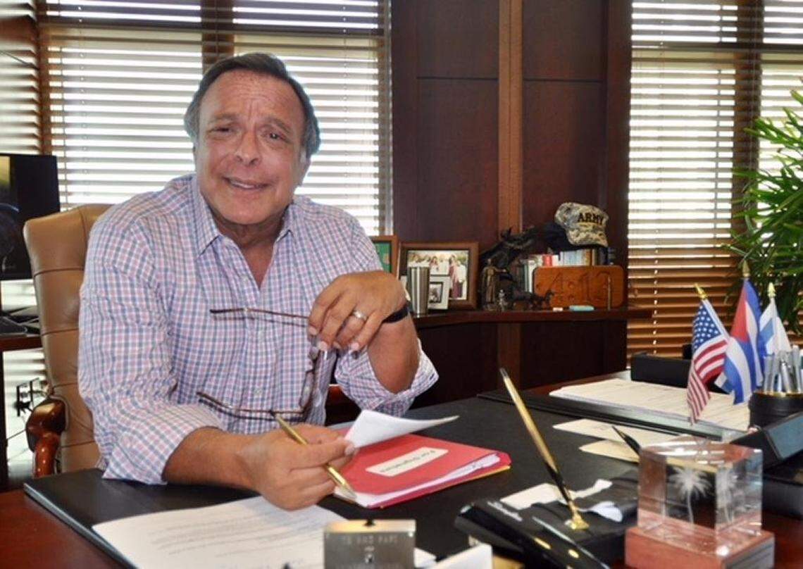 Mike Fernandez, a healthcare executive in Miami, is backing Alex Penelas for mayor in 2020 with the largest donation (so far) of the campaign.