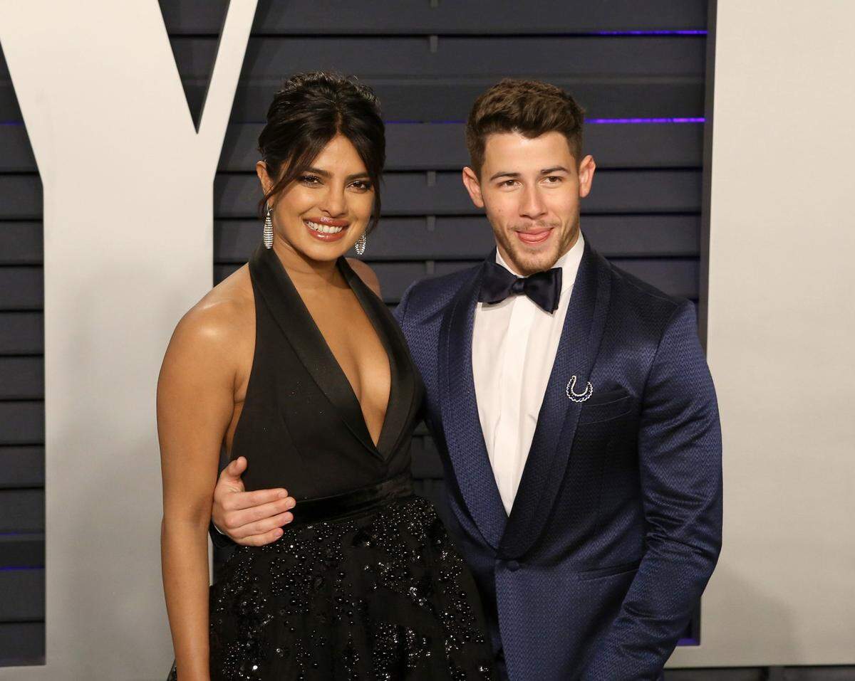 nick jonas with wife priyanka chopra