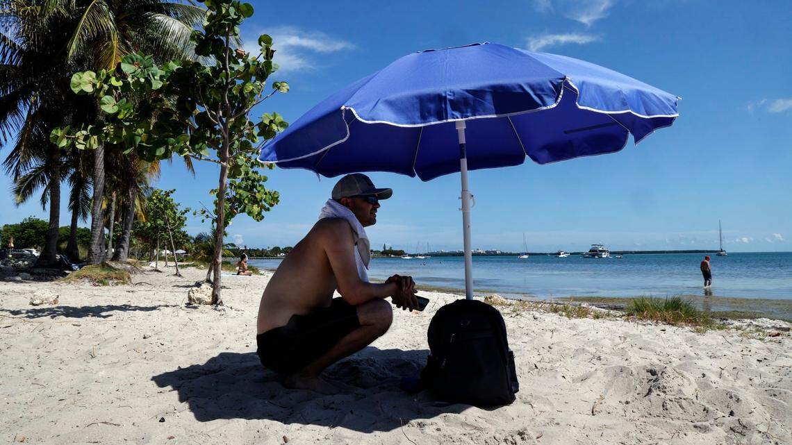 South Florida hit with another heat advisory. Temperatures to feel up to 109.