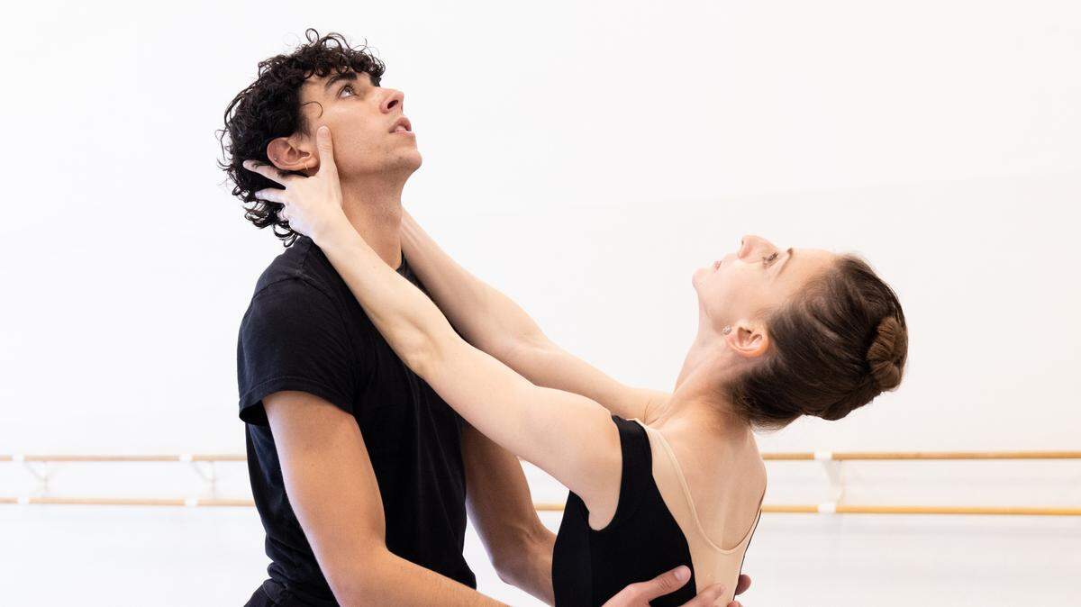 Miami City Ballet dancers Francisco Schilereff and Samantha Hope Galler in “Resplendent Fantasy,” choreography by Amy Hall Garner, as part of “Modern Masters,” opening on Friday, Feb. 10, at the Adrienne Arsht Center, Miami. (Photo courtesy of Alexander Izilieav)