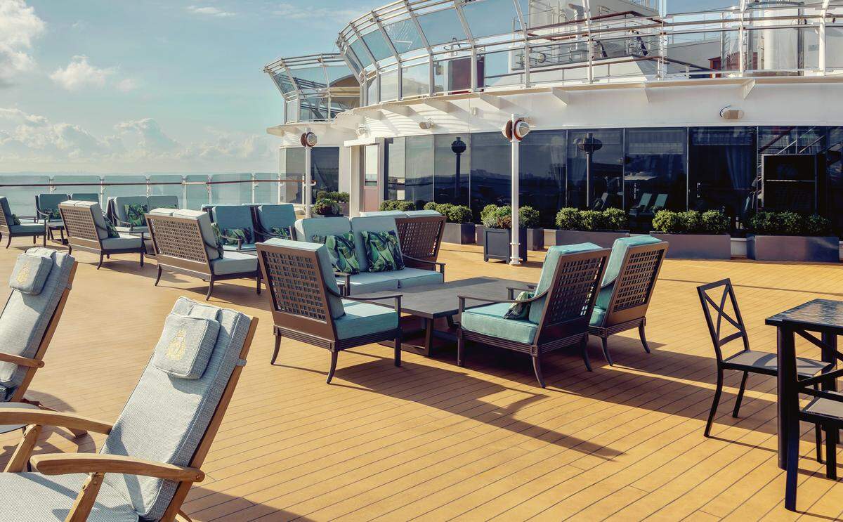 Grills Terrace restaurant aboard the Queen Elizabeth. It’ll be based at PortMiami from Oct. 16 to April 2026.