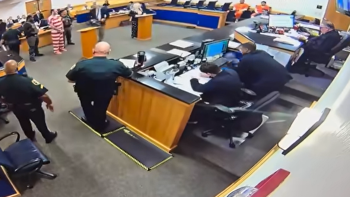 Watch chaos erupt as handcuffed man lunges at judge in Florida courtroom