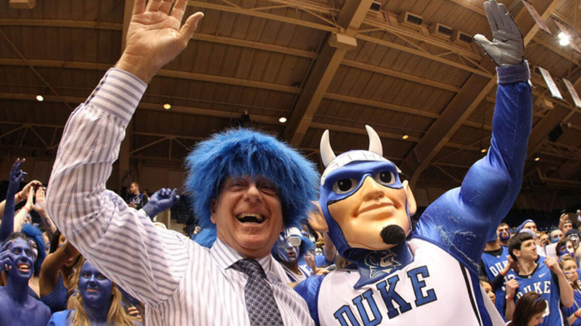 Greg Cote’s Hot Button Top 10: March Madness starts today, plus crazy-spending NFL & more in new HB10
