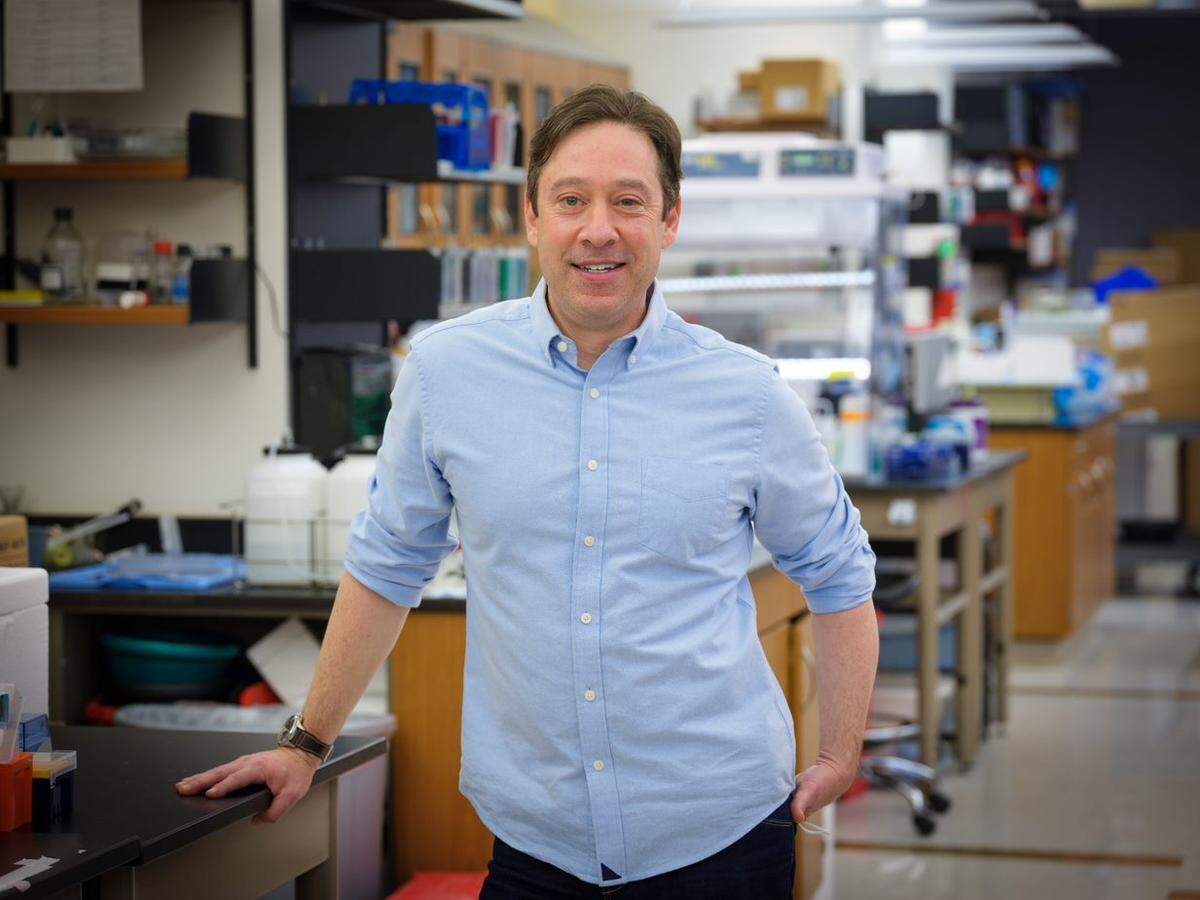 Dr. Jeremy Koppel is a geriatric psychiatrist and the co-director of New York-based Northwell’s Litwin-Zucker Research Center for the Study of Alzheimer‘s Disease.