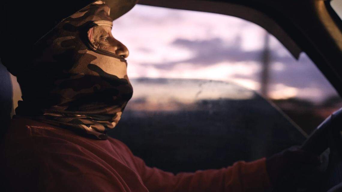 The documentary ‘Without Shade, Without Rest’ examines the challenges of working outdoors.