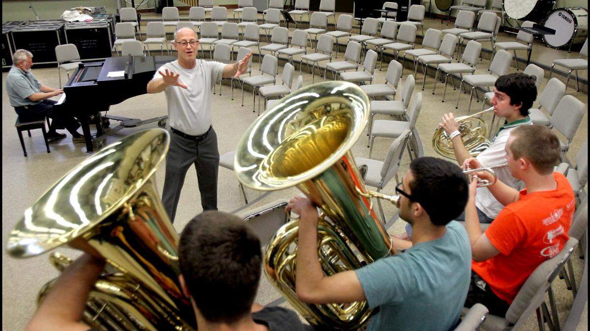 Shelly Berg (center), dean of the Frost School of Music at the University of Miami, works with an ensemble of students. UM has recently created a website to showcase the works of its students and faculty in the arts.