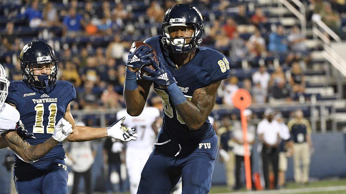 FIU tight end Sterling Palmer (88) plays against the University of Massachusetts on Sept. 15, 2018 at Miami, Florida. FIU won the game 63-24.