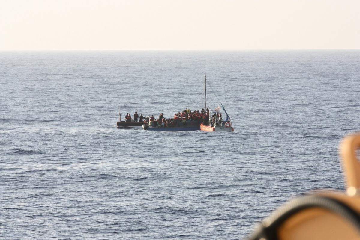 Coast Guard Cutter Tahoma smallboat crews approached a 50-foot sail freighter to interdict 115 Haitian migrants aboard 33 miles east of Great Inagua, Bahamas on March 12, 2018. The Coast Guard Cutter Tahoma crew repatriated 202 Haitian migrants on March 14, 2018, to Cap Haitian, Haiti.