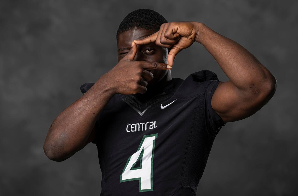 Miami Central High School linebacker Ezekiel Marcelin