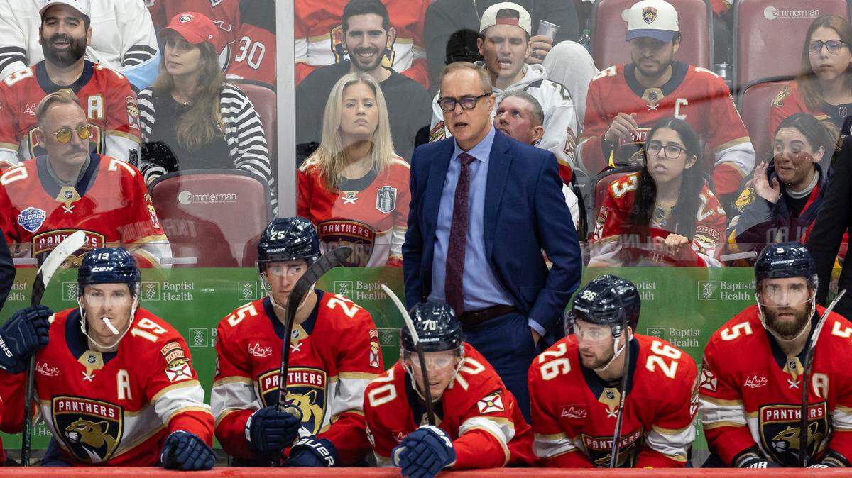 Florida Panthers head coach Paul Maurice watches his team play against the Los Angeles Kings in the third period of their NHL game at Amerant Bank Arena on Wednesday, Jan. 29, 2025, in Sunrise, Fla.
