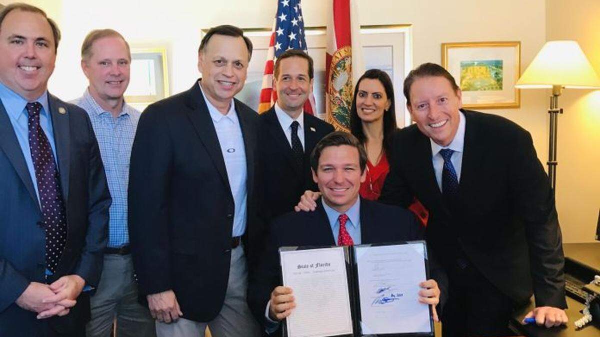 Gov. Ron DeSantis signed a bill extending toll roads through Central and North Florida. Now the main proponent of the toll roads says Florida’s road-planning process is too slow and “not realistic” for these projects.