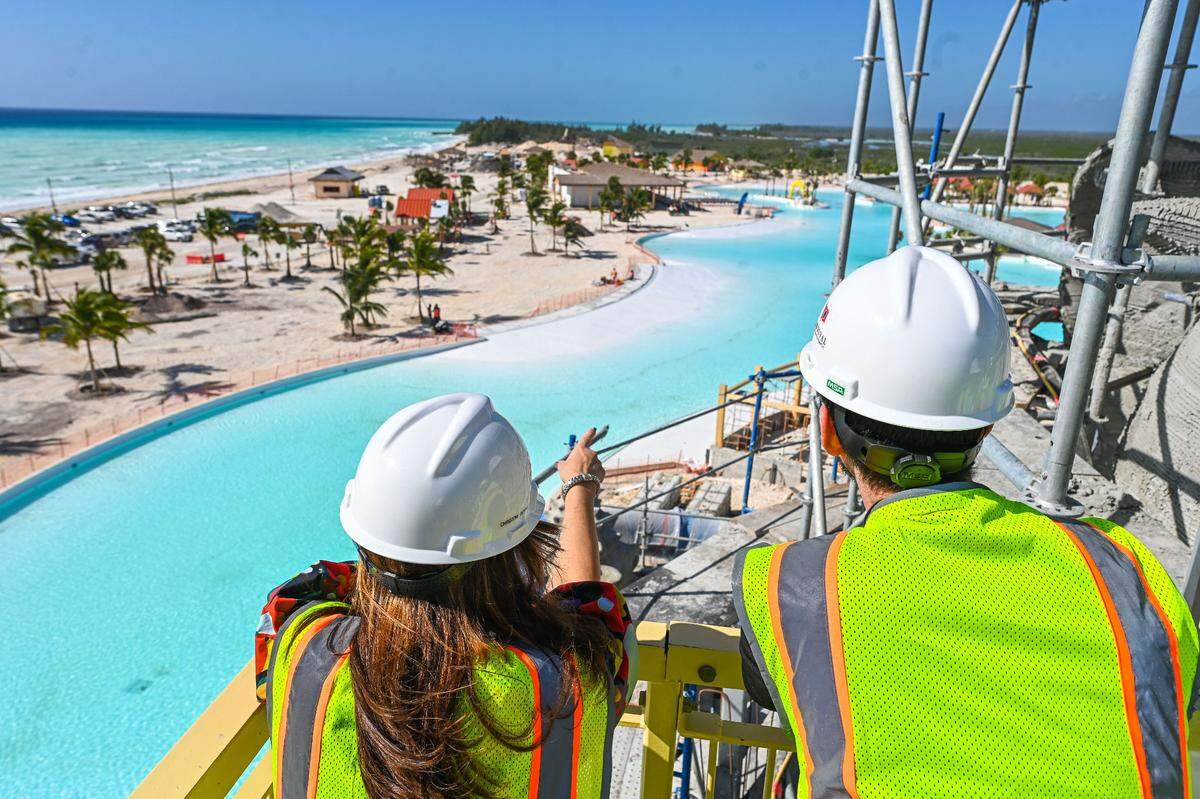 Carnival Cruise Line President Christine Duffy and Carnival Corp. CEO Josh Weinstein look out over Calypso Lagoon