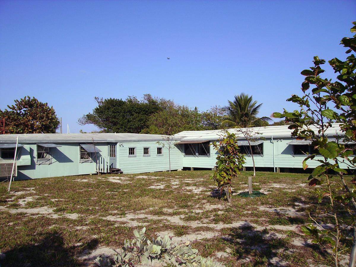 Cap’s Place Island Restaurant in Lighthouse Point. The restaurant, established in 1928, sits on a small strip of land that juts out between the Intracoastal Waterway and one of its estuaries. It has a past so storied that it’s listed on the National Register of Historic Places.