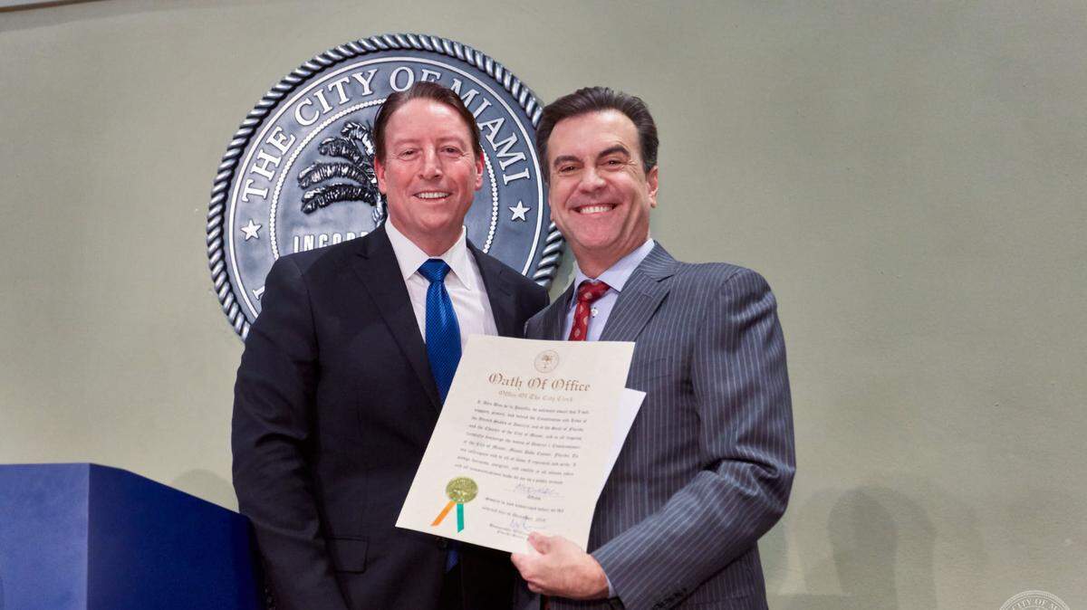 Former state Senate President Bill Galvano swore Miami Commissioner Alex Díaz de la Portilla into office on Dec. 7, 2019.