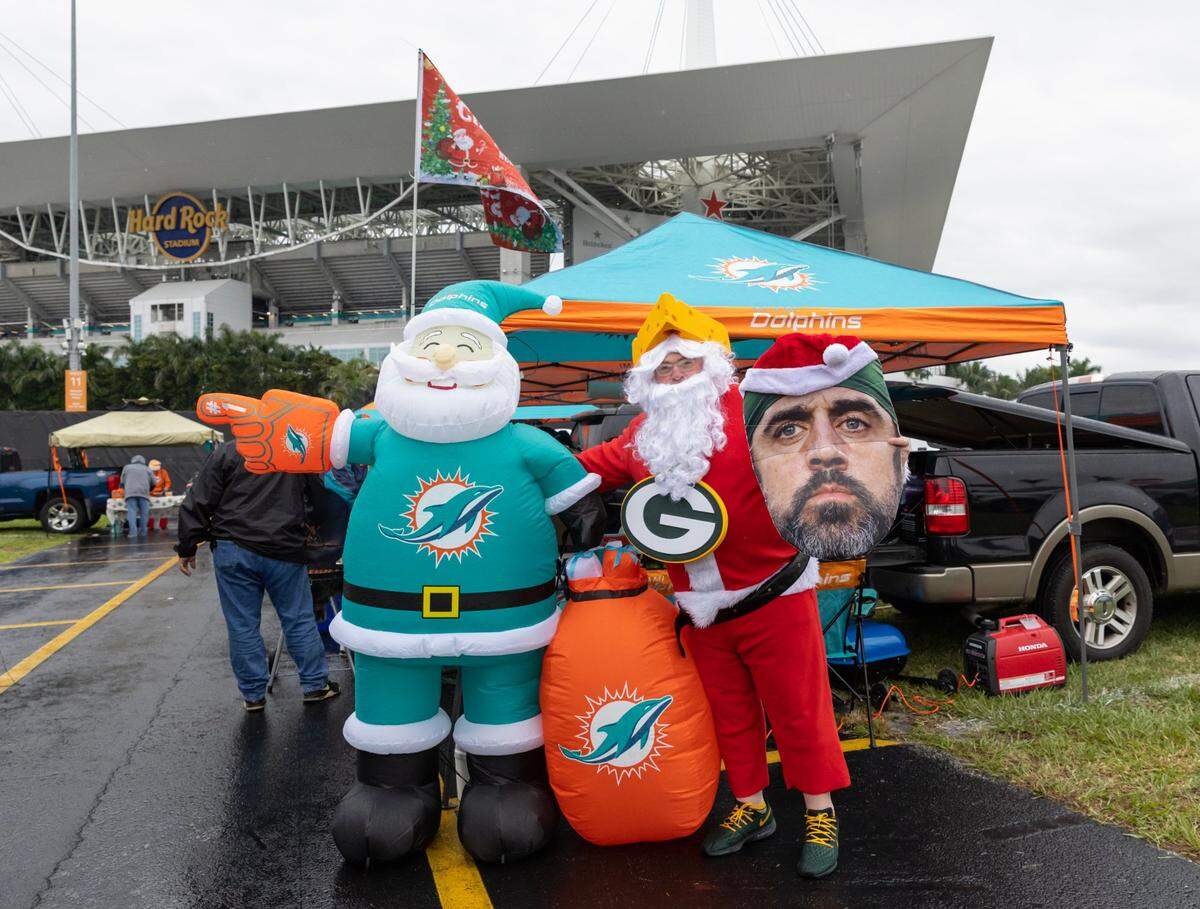 Green Bay Packers fan Trent Kramer tailgating before the start of an NFL game between the Miami Dolphins against the Green Bay Packers Hard Rock Stadium in Miami Gardens, Florida on Sunday, December 25, 2022.