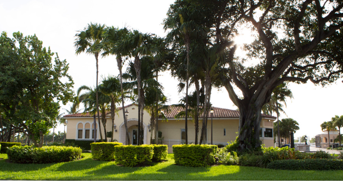 Government building in Indian Creek Village
