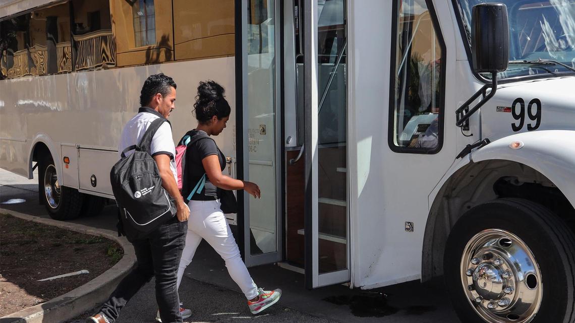 DeSantis migrant flights may continue, records suggest, including to Delaware and Illinois